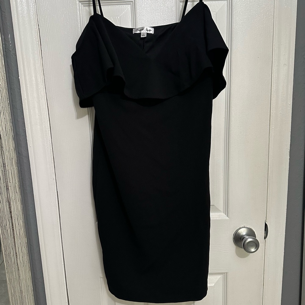 Emerald Sundae Black Strapless Dress